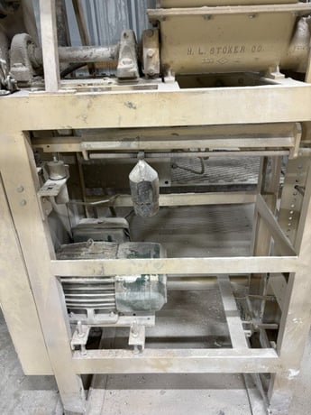 HL Stoker #200, Auger Bagging/Filling Machine, (2) small material hoppers, 220 Volt - Image 9