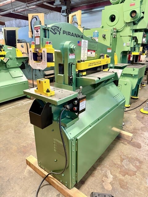 5" x 5" x 3/8" Piranha #P-50, Hydraulic Ironworker, 50 Ton, 8" throat, 13-1/2" open, 4-1/4" stroke, 10 HP, w/ - Image 6