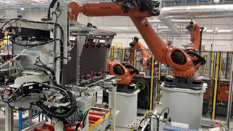 Kuka, KR 180 R2500 Extra, 6-Axis Robot, 180 kg Payload, KRC4 Controller, Teach Pendant, 2018 (8 available) - Image 2