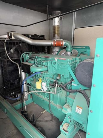 500 KW Cummins #DFEK, diesel generator set, 120/208 Volts, 81 hours, 755 HP @ 1800 RPM, QSX15-G9 engine, EPA - Image 4