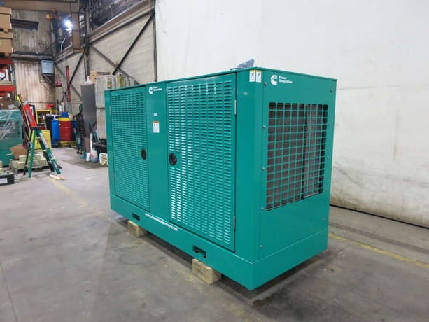 100 KW Cummins #DSGAA, diesel generator set, 277/480 Volts, 8 hours, 324 HP @ 1800 RPM, QSB7-G5 NR3 engine - Image 3