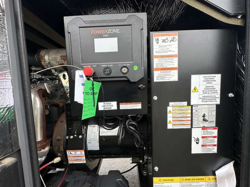 48 KW Generac #SG050NA, Natural gas / propane generator set, 120/240 Volts, 1-phase, 86 HP @ 1800 RPM, 4.5L - Image 8