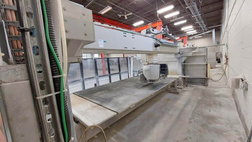 Denver #Technica-3600-Elite, 5-Axis Monobloc, OC CNC bridge saw, hydraulic tilting table, 370° head - Image 4