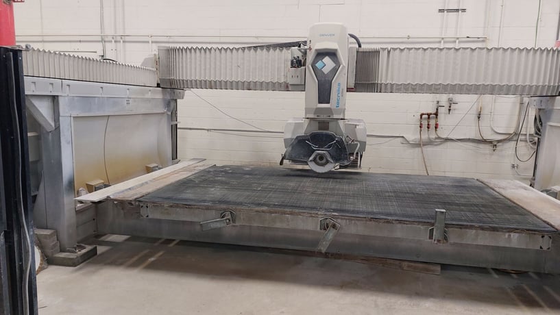 Denver #Technica-3600-Elite, 5-Axis Monobloc, OC CNC bridge saw, hydraulic tilting table, 370° head - Image 10