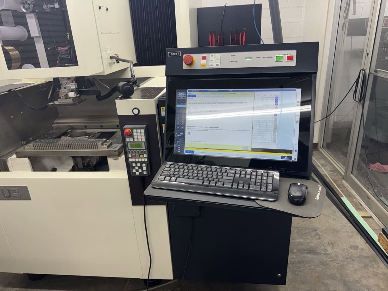 Makino #U3, CNC Wire Electrical Discharge Machine, 14.57" X, 10.63" Y, 8.66" Z, 24.8" x 17.7" table, 2018 - Image 4