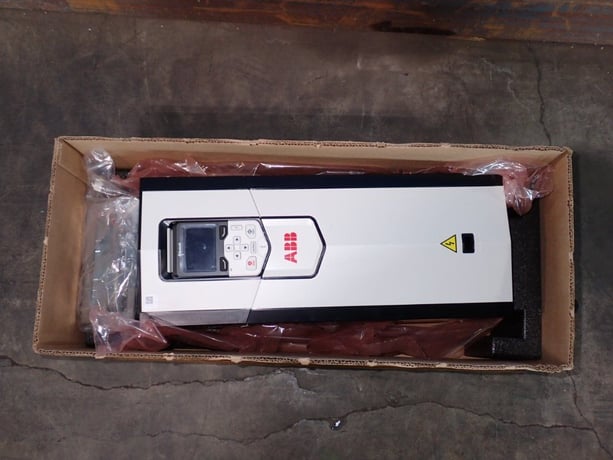 ABB #A cs880-01-052a-5+p9, ACS880 Variable Frequency Drive, 40 HP - Image 6