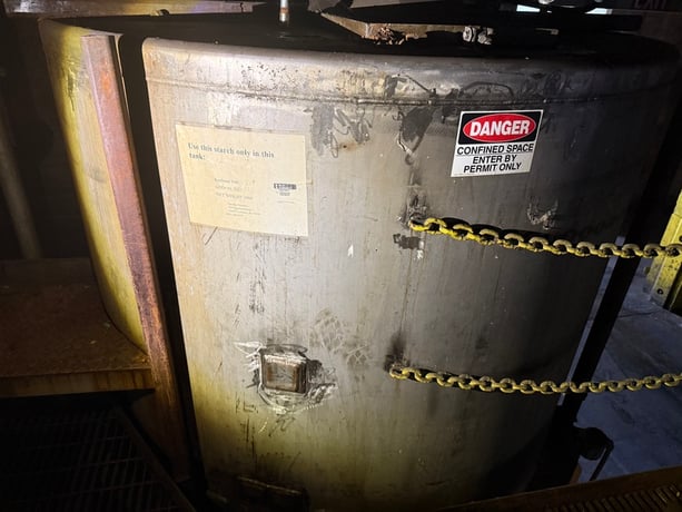 1250 gallon Stainless Steel Tank w/ Agitator, 6' diameter x 6' tall, (2 available) - Image 5