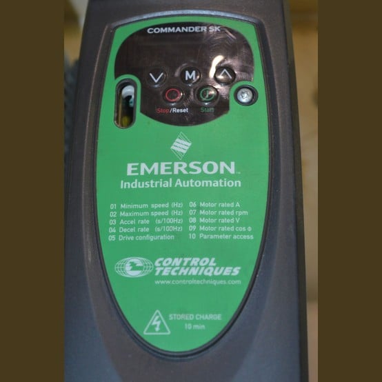 30 HP Commander SK, AC Variable Frequency Drive, 600 Volts, in Hoffman Enclosure - Image 3
