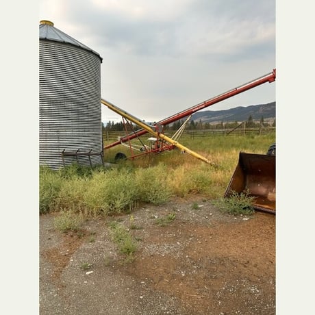 92,460 Gal. Storage Silos, 350 m Capacity, 14' diameter x 20' H, with Augers (2 available) - Image 2