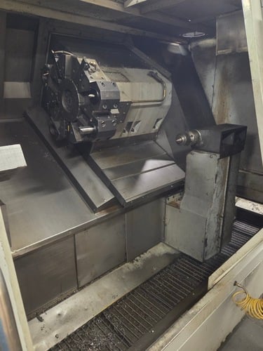 Haas #SL-40BB, CNC Lathe, 34.5" swing, 24" chuck, 4.5" bar, 44" turning length, 60 HP, 2009 - Image 4