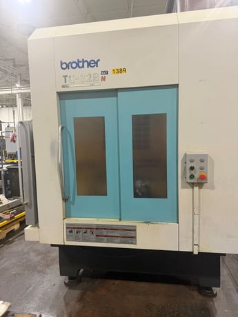 Brother #TC-32B, CNC Tapping Center, 21.7" X, 15.7" Y, 16.3" Z, 16,000 RPM, BT 30, 10 HP, 26 ATC, pallet - Image 1