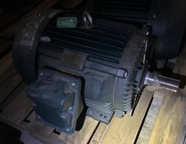 40 HP 1200 RPM Toshiba, Frame 365T, TEFC, BB, 1.15 service factor, 460 Volts, New Surplus - Image 1