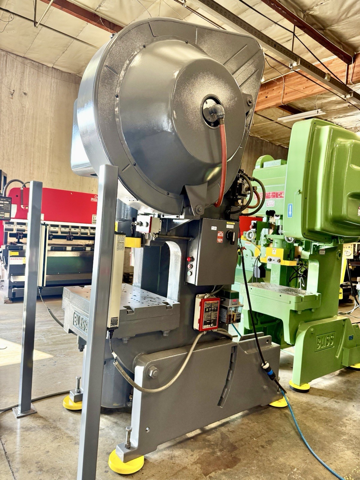 60 Ton, Bliss #C-60, Punch Press, refurbished, 4" stroke, 32" x 22" bed, 3" adj., 14-1/4" Shut Height, 90 - Image 8