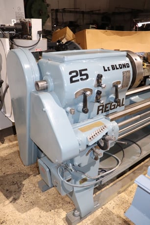 25" x 96" LeBlond #Super-Regal, Lathe, 3 & 4 Jaw Chucks, Steady Rest, 1.75" bore, 15-350 RPM, tailstock, 5 HP - Image 2