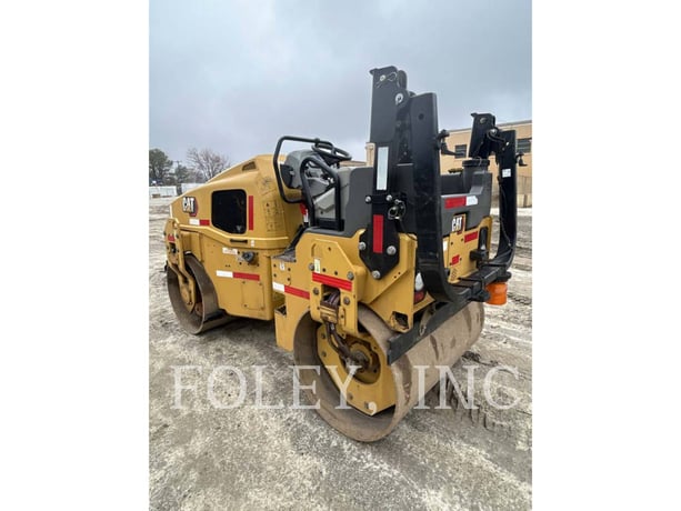 Caterpillar CB4.0-03, 2124 hours, S/N: 64900260, 2022 - Image 4