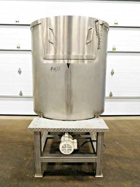 200 gallon HB Metal Manufacturing, Stainless steel bottom agitated feeder tank, 1/2 HP Leeson motor - Image 1