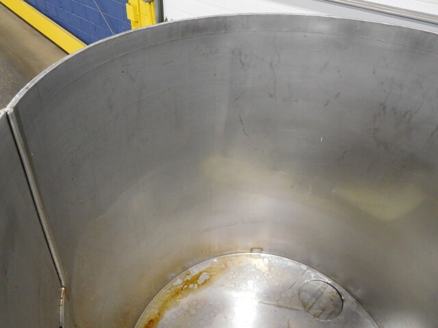 200 gallon HB Metal Manufacturing, Stainless steel bottom agitated feeder tank, 1/2 HP Leeson motor - Image 10
