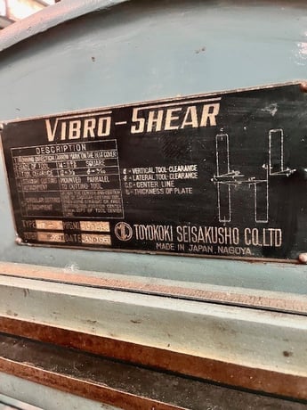 No. MT-3 Toyokoki Vibro-Shear, 15/64" capacity, .071" stroke, cutting/forming speed 3-15 FPM, 21" throat, 1 - Image 2