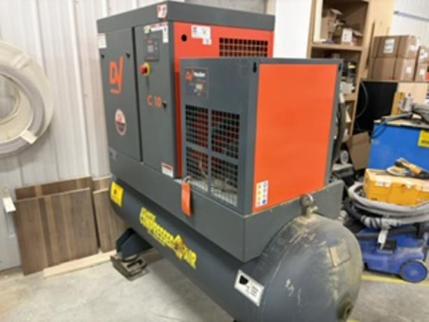 39 cfm, 145 psig, DV Systems #C10TD, rotary screw air compressor, 10 HP, 120 gallon tank & refrigerated air - Image 2