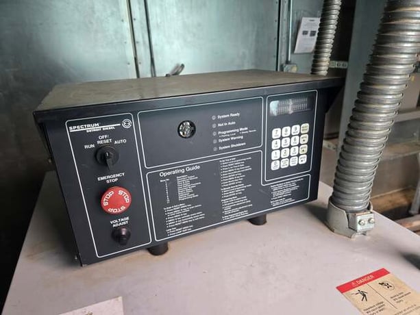 100 KW Detroit Diesel Spectrum, Diesel Generator, 60 HP, 3ph, Enclosed, 300 hours - Image 3