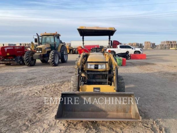 Agco-Challenger MT265B 4OH, Tractor, 1002 hours, S/N: JRA80102, 2006 - Image 2