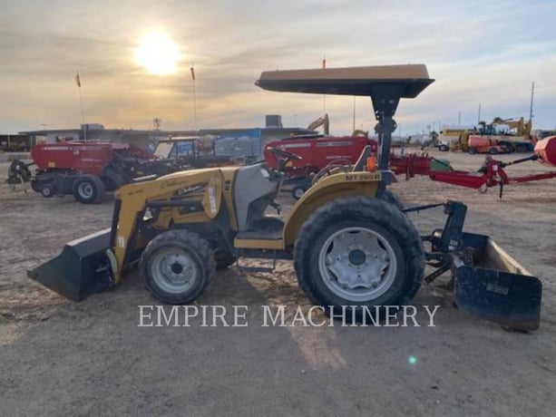 Agco-Challenger MT265B 4OH, Tractor, 1002 hours, S/N: JRA80102, 2006 - Image 5
