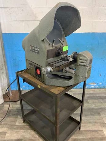 10" Jones & Lamson #PC14, optical comparator with bench, 16" x 5" table, manual power elevation - Image 8
