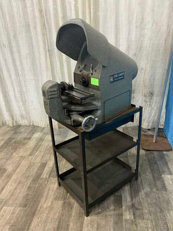 10" Jones & Lamson #PC14, optical comparator with bench, 16" x 5" table, manual power elevation - Image 9