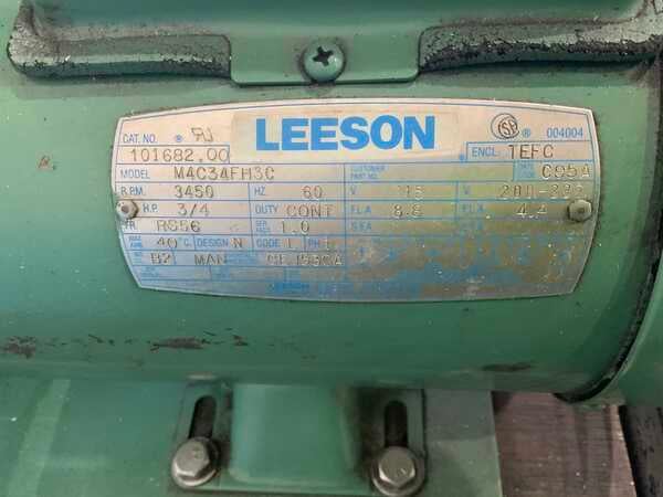 1" x 42" Burr King #562, vertical belt grinder, 5-1/2" throat, positive belt tracking, 3 wheels, pedestal - Image 6
