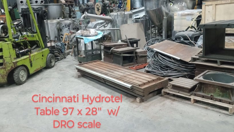 97 x 28 Cincinnati Hydrotel, milling machine table, no holes or grooves, no welds or cracks - Image 1