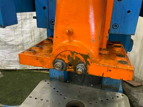 60 Ton, Federal #60, OBI flywheel press, 6" stroke, 15" Shut Height, 90 SPM, 7.5 HP, air clutch & brake, 1981 - Image 5