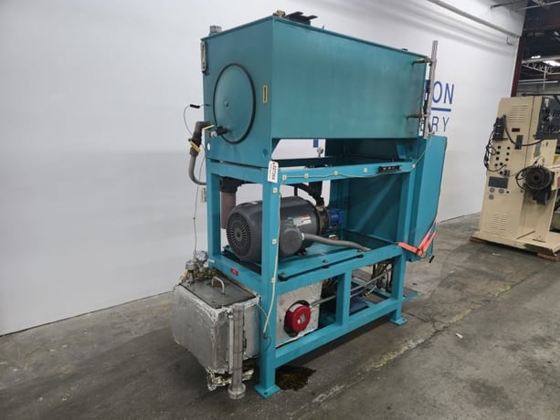 40 HP Hydraulic Power Unit, IMO Pump, 3.7 GPM, 180 Gal. Tank, 6kW Chromalox Immersion Heater, 5 Inline Filters - Image 3