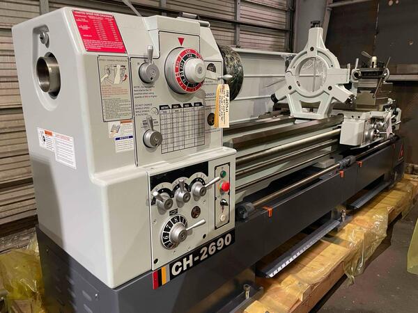35.1" x 90" Sunmaster #CH-2690, Engine Lathe, 4" spindle bore, 15 HP, 1200 RPM, 2025 - Image 1