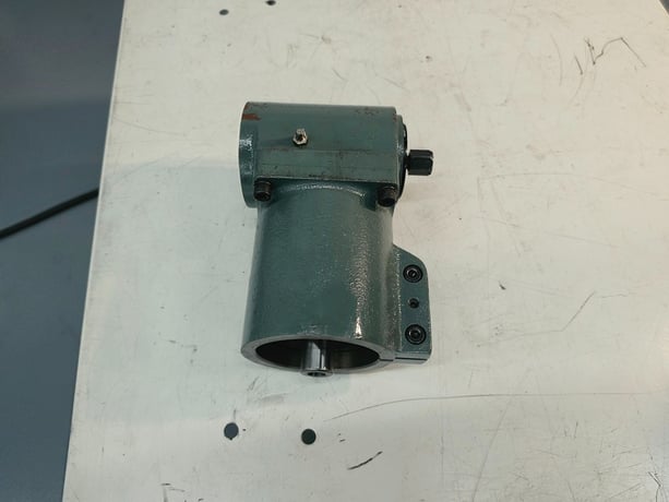 Sharp #LMV-50-DVS, Vertical Turret Mill, 9" x 50" table, 36.6" X, 12" Y, 5" Z, 12" ram travel, 16" vertical - Image 10