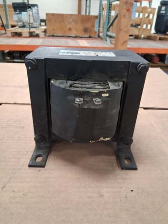 Hevi-Duty Industrial Control Transformer Y1500 - Image 3