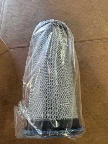 Keltec Technolab #KL190-041, oil filter element, 4.49" outside dimension x 9.13" H - Image 1