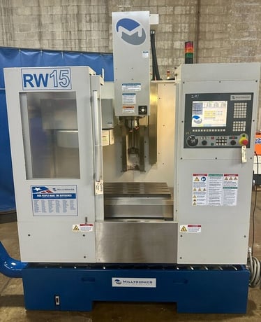 Milltronics #RW15, CNC Vertical Machining Center, 30" x 14" table, 25" X, 15" Y, 20" Z, 18 HP, 16,000 RPM, 20 - Image 3