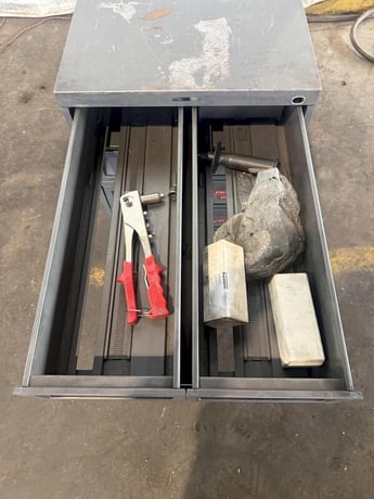 5 drawer tooling cabinet - Image 4