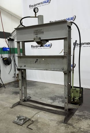 60 Ton, Rodgers #S-60-13-2, H-Frame hydraulic press, 13" stroke, 45" between frames, hand crank - Image 2