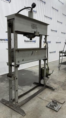 60 Ton, Rodgers #S-60-13-2, H-Frame hydraulic press, 13" stroke, 45" between frames, hand crank - Image 3