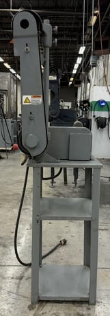2" x 60" belt sander, 1 HP, 115 V. - Image 3