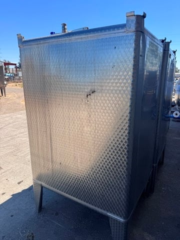 529 gallon Vinquip, Stainless Steel Tote Tank, 48" x 48" square, top & side bottom manways, side bottom - Image 5