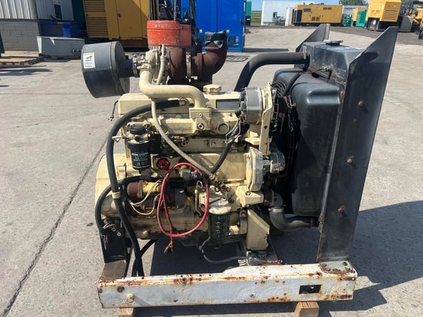 100 HP John Deere #4045TF150, Diesel Engine w/ Radiator Mechanical Fuel System, 4.5 liters, 5000 hours, 2000 - Image 1