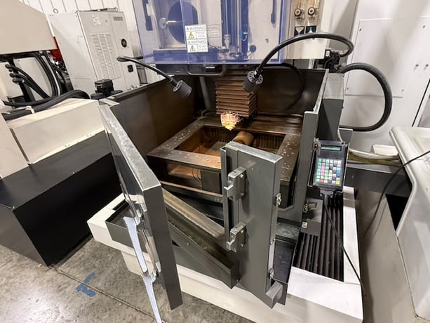 Fanuc #1iA-S/AWF, CNC Wire Electrical Discharge Machine, 20.6" x 14.6" x 12.0" travels, 5-Axis, 13 KVA - Image 6