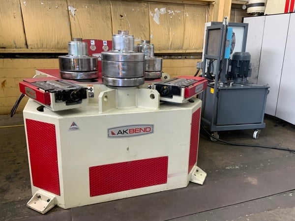 6" x 6" x 5/8" Akyapak #APK-180, angle roll, digital readout, hydraulic drive & guide rolls, variable speed - Image 1