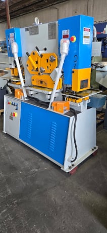 2-1/4" x 3-15/16" x 25/64" Ficom #IW-66, ironworker, 66 ton, 11-13/16" throat, 5 stations, dual operator, 5.3 - Image 2