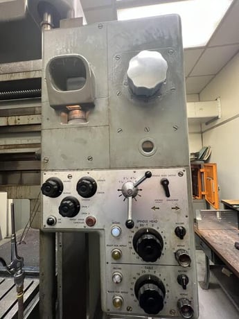SIP #Hydroptic-6A, jig borer, 39.37" X, 31.29" Y, 31.49" Z, 2000 RPM, 12 HP, MT4, 33.14" x43.3" table, 1968 - Image 3