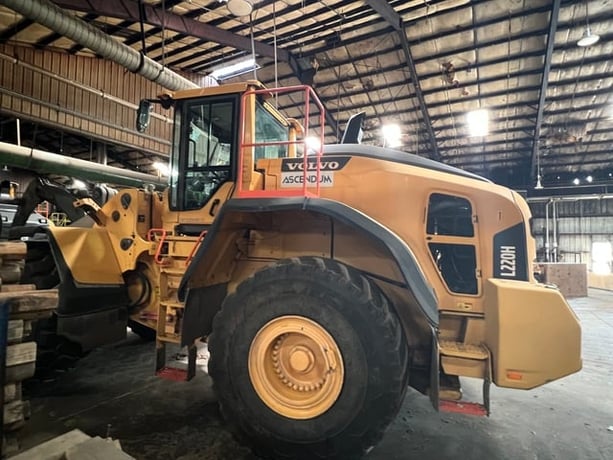 Volvo #L220H, Wheel Loader, Log Forks, 13,245 Hrs, 2019 - Image 4