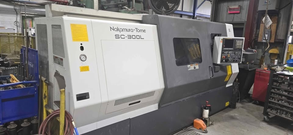 Nakamura #SC-300L, CNC lathe, 10" chuck, 2.7" bar, 47.7" centers, 13.77" dia., 43.3" lgth, Fanuc, live - Image 1