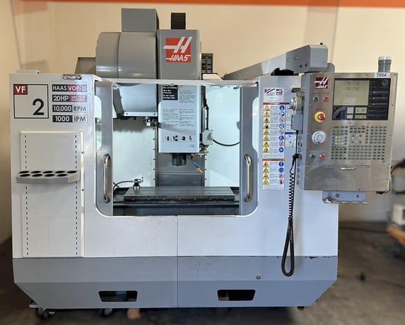 Haas #VF-2D, CNC vertical machining center, 24 automatic tool changer, 30" X, 16" Y, 20" Z, 8100 RPM, #40, 30 - Image 1